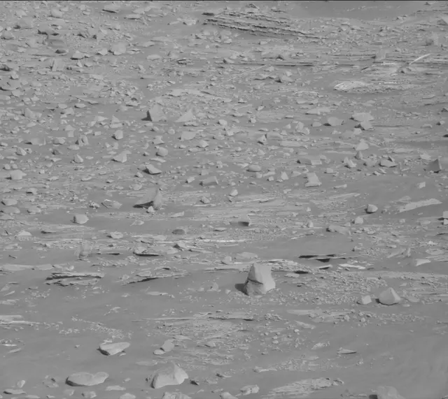 Sol 3331: Mast Camera (Mastcam)