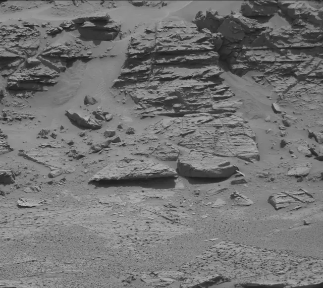 Sol 3331: Mast Camera (Mastcam)