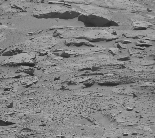 Sol 3331: Mast Camera (Mastcam)