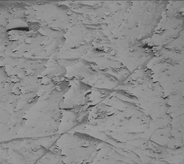 Sol 3331: Mast Camera (Mastcam)
