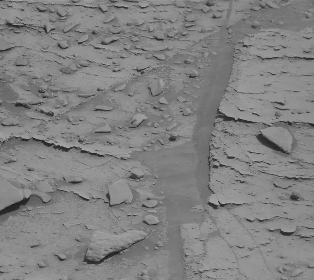 Sol 3331: Mast Camera (Mastcam)