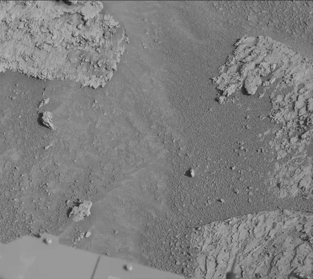 Sol 3333: Mast Camera (Mastcam)