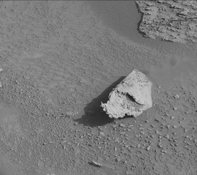 Sol 3333: Mast Camera (Mastcam)