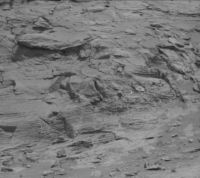 Sol 3333: Mast Camera (Mastcam)