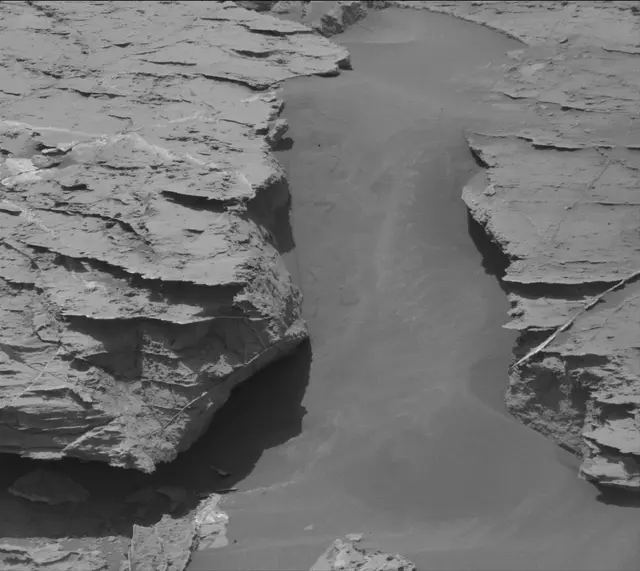 Sol 3333: Mast Camera (Mastcam)
