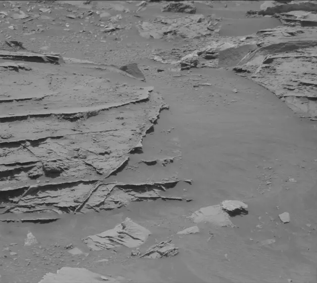 Sol 3333: Mast Camera (Mastcam)