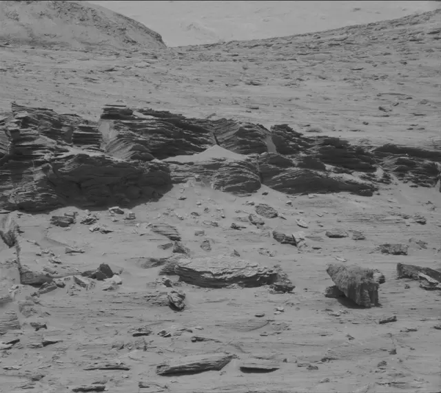 Sol 3333: Mast Camera (Mastcam)