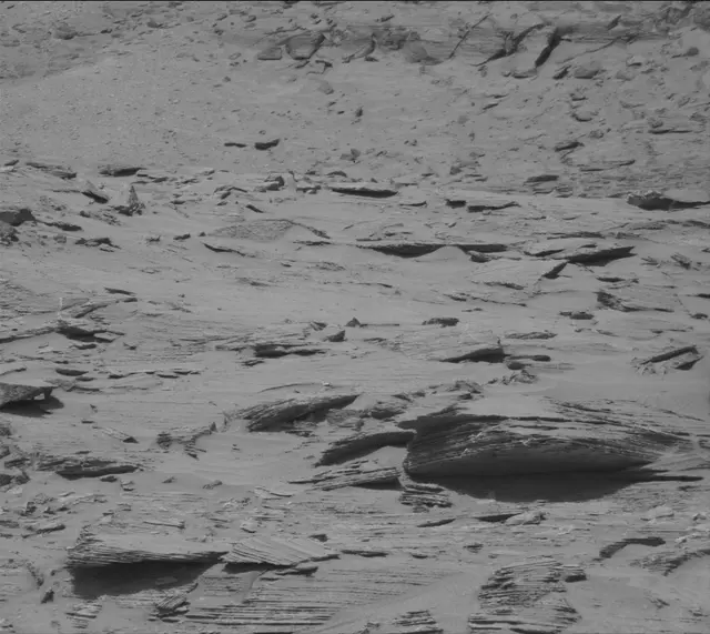 Sol 3333: Mast Camera (Mastcam)