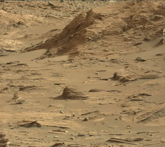 Sol 3333: Mast Camera (Mastcam)