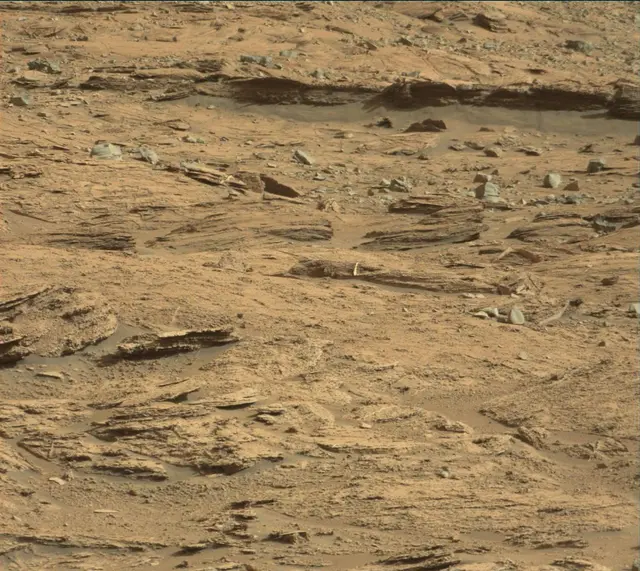 Sol 3333: Mast Camera (Mastcam)