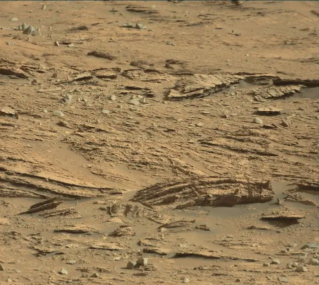 Sol 3333: Mast Camera (Mastcam)