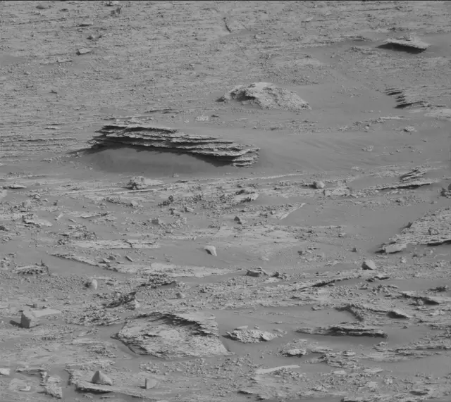 Sol 3333: Mast Camera (Mastcam)