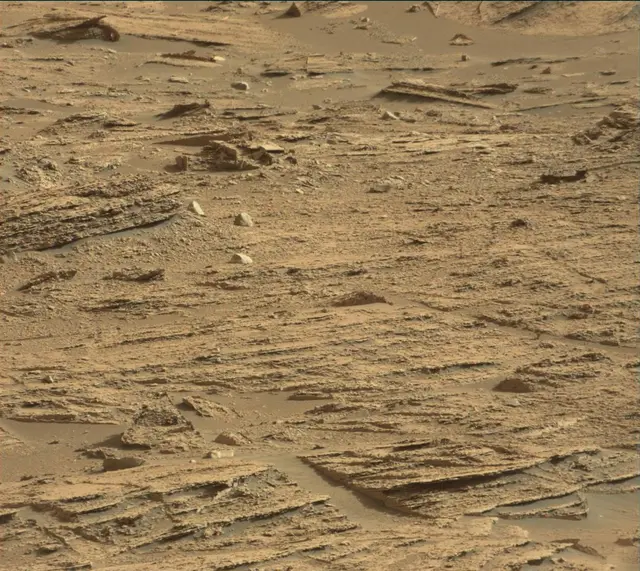 Sol 3333: Mast Camera (Mastcam)