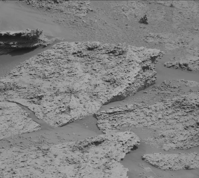 Sol 3347: Mast Camera (Mastcam)