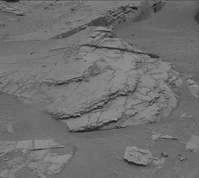 Sol 3351: Mast Camera (Mastcam)