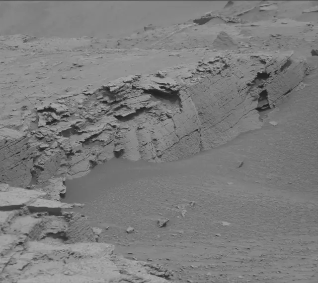 Sol 3353: Mast Camera (Mastcam)