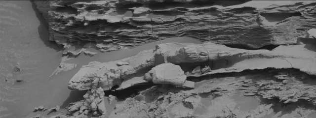 Sol 3354: Mast Camera (Mastcam)