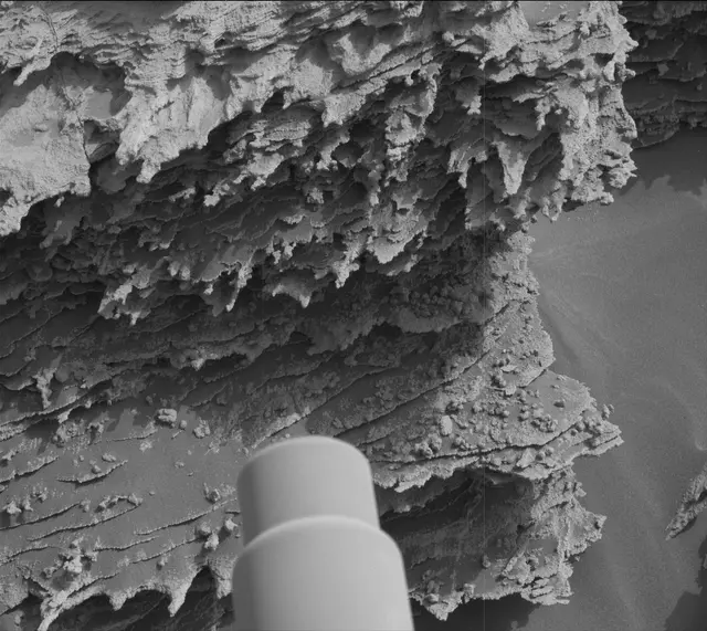 Sol 3354: Mast Camera (Mastcam)