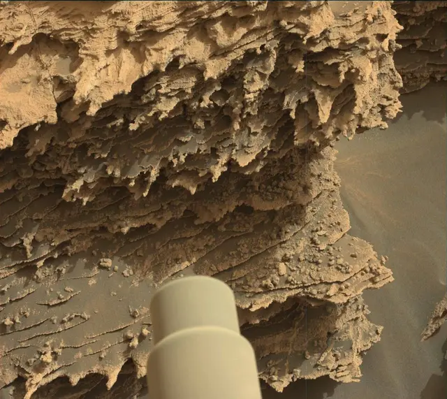 Sol 3354: Mast Camera (Mastcam)