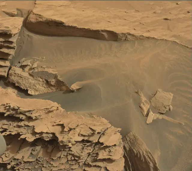 Sol 3354: Mast Camera (Mastcam)