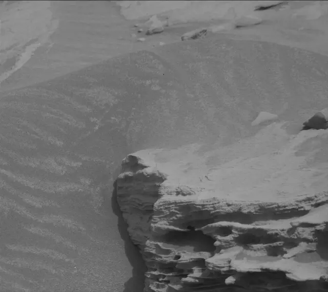Sol 3354: Mast Camera (Mastcam)