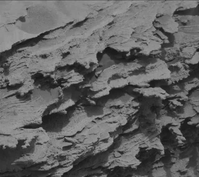 Sol 3354: Mast Camera (Mastcam)