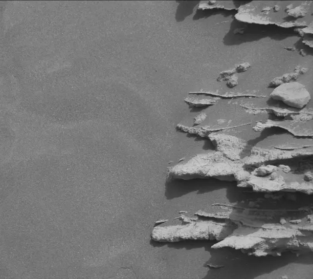 Sol 3354: Mast Camera (Mastcam)