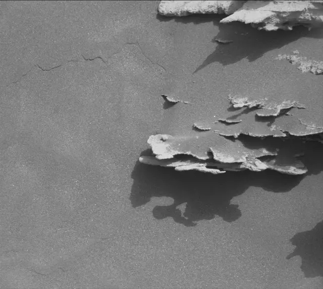 Sol 3354: Mast Camera (Mastcam)