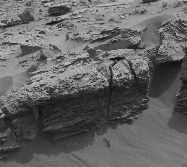 Sol 3356: Mast Camera (Mastcam)