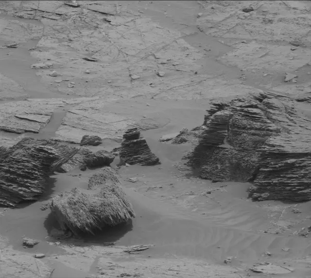 Sol 3356: Mast Camera (Mastcam)