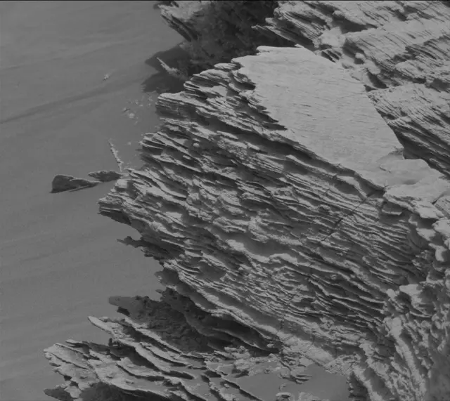 Sol 3356: Mast Camera (Mastcam)