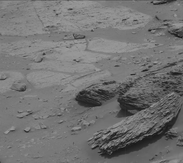 Sol 3357: Mast Camera (Mastcam)