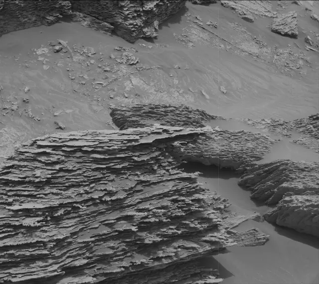 Sol 3357: Mast Camera (Mastcam)