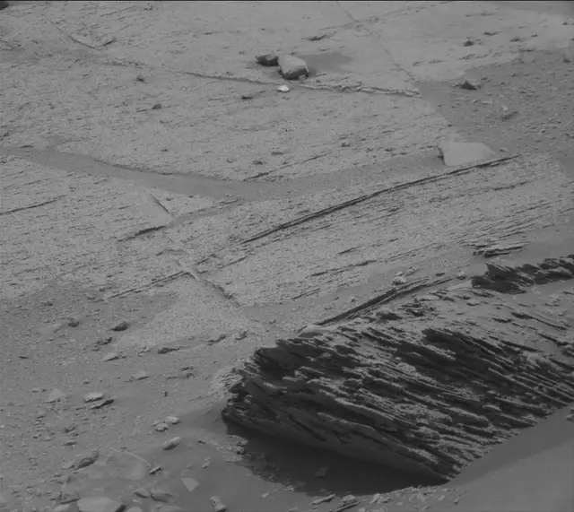 Sol 3357: Mast Camera (Mastcam)