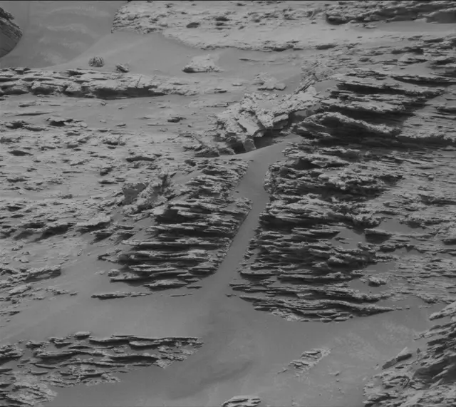 Sol 3357: Mast Camera (Mastcam)