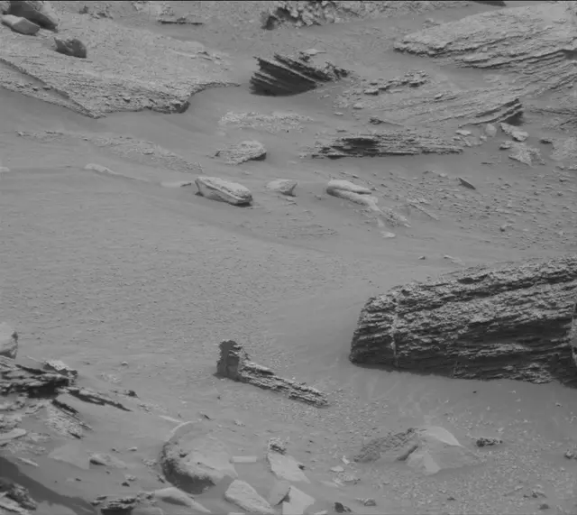 Sol 3357: Mast Camera (Mastcam)