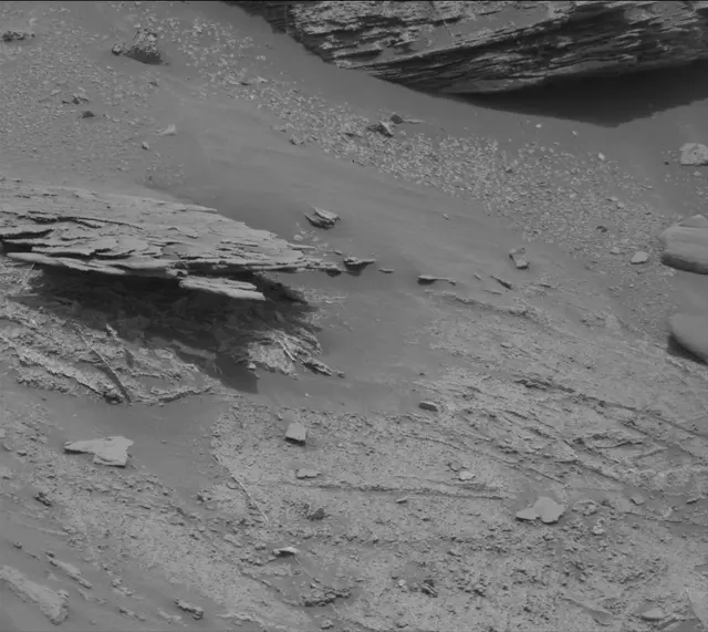 Sol 3357: Mast Camera (Mastcam)