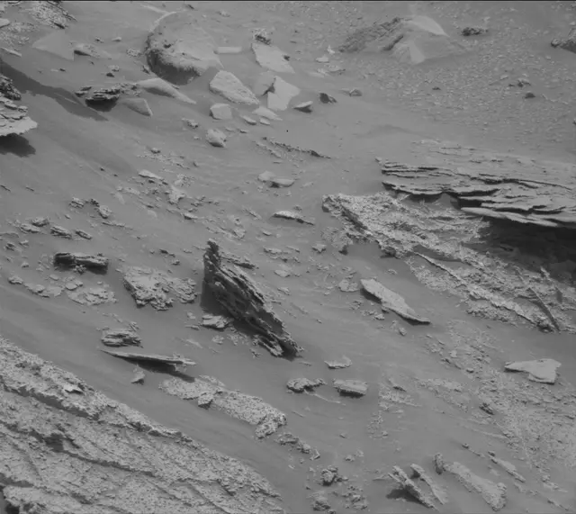 Sol 3357: Mast Camera (Mastcam)