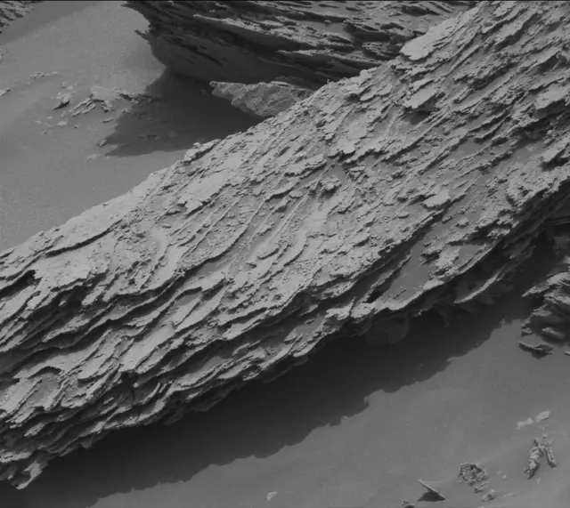 Sol 3357: Mast Camera (Mastcam)