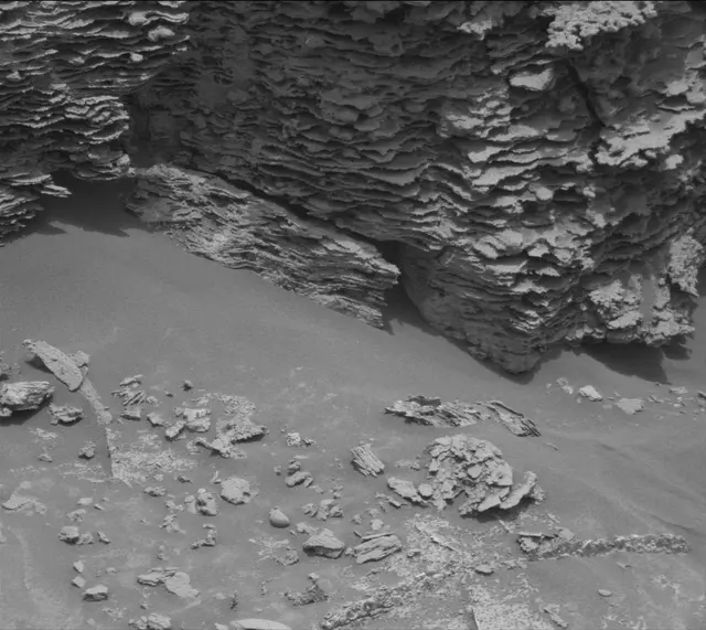 Sol 3357: Mast Camera (Mastcam)