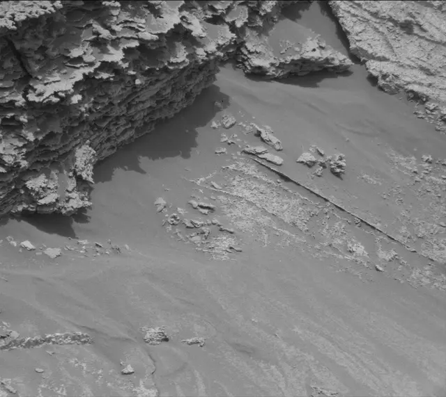 Sol 3357: Mast Camera (Mastcam)