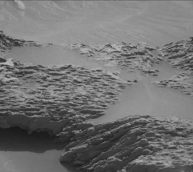 Sol 3357: Mast Camera (Mastcam)