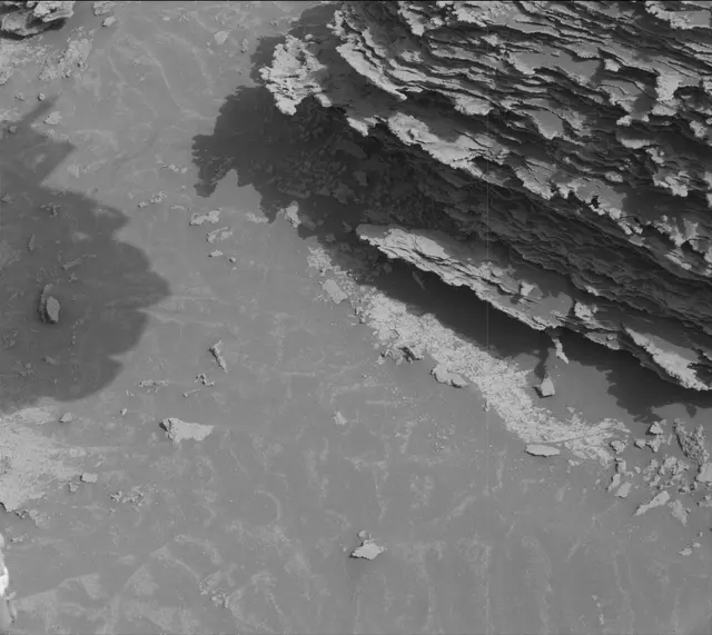 Sol 3361: Mast Camera (Mastcam)