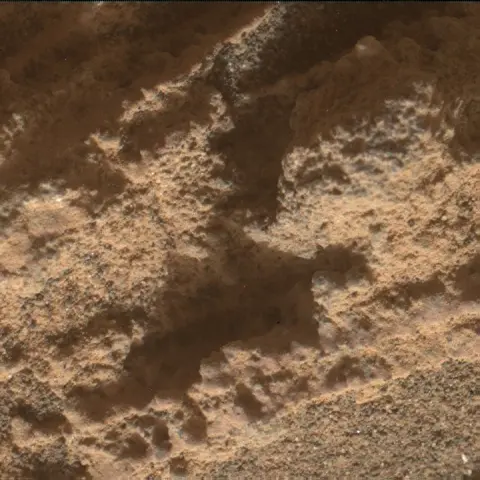Sol 3362: Mars Hand Lens Imager (MAHLI)