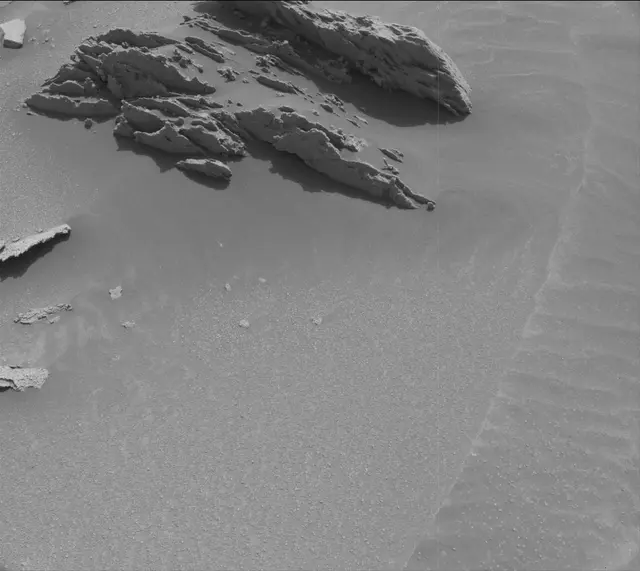 Sol 3363: Mast Camera (Mastcam)