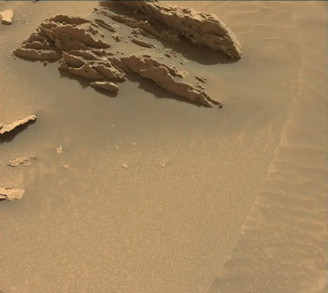 Sol 3363: Mast Camera (Mastcam)