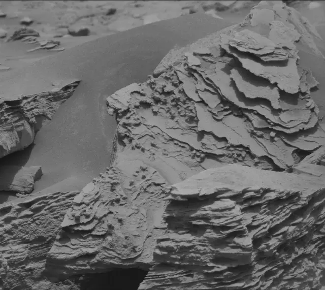 Sol 3364: Mast Camera (Mastcam)