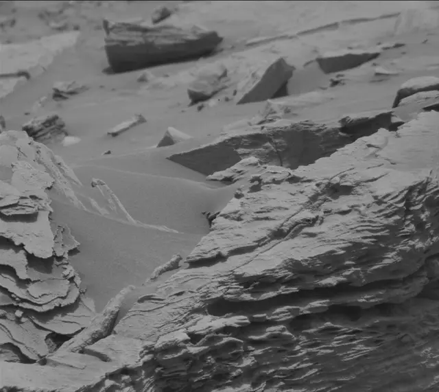 Sol 3364: Mast Camera (Mastcam)