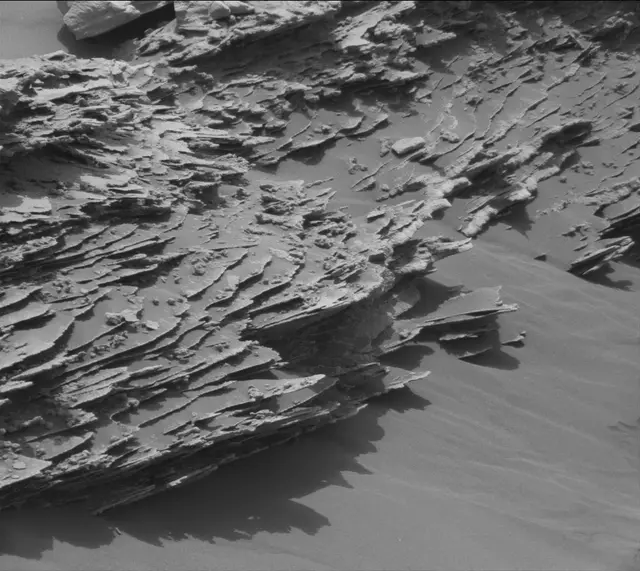 Sol 3364: Mast Camera (Mastcam)