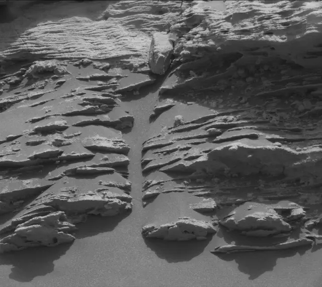Sol 3364: Mast Camera (Mastcam)